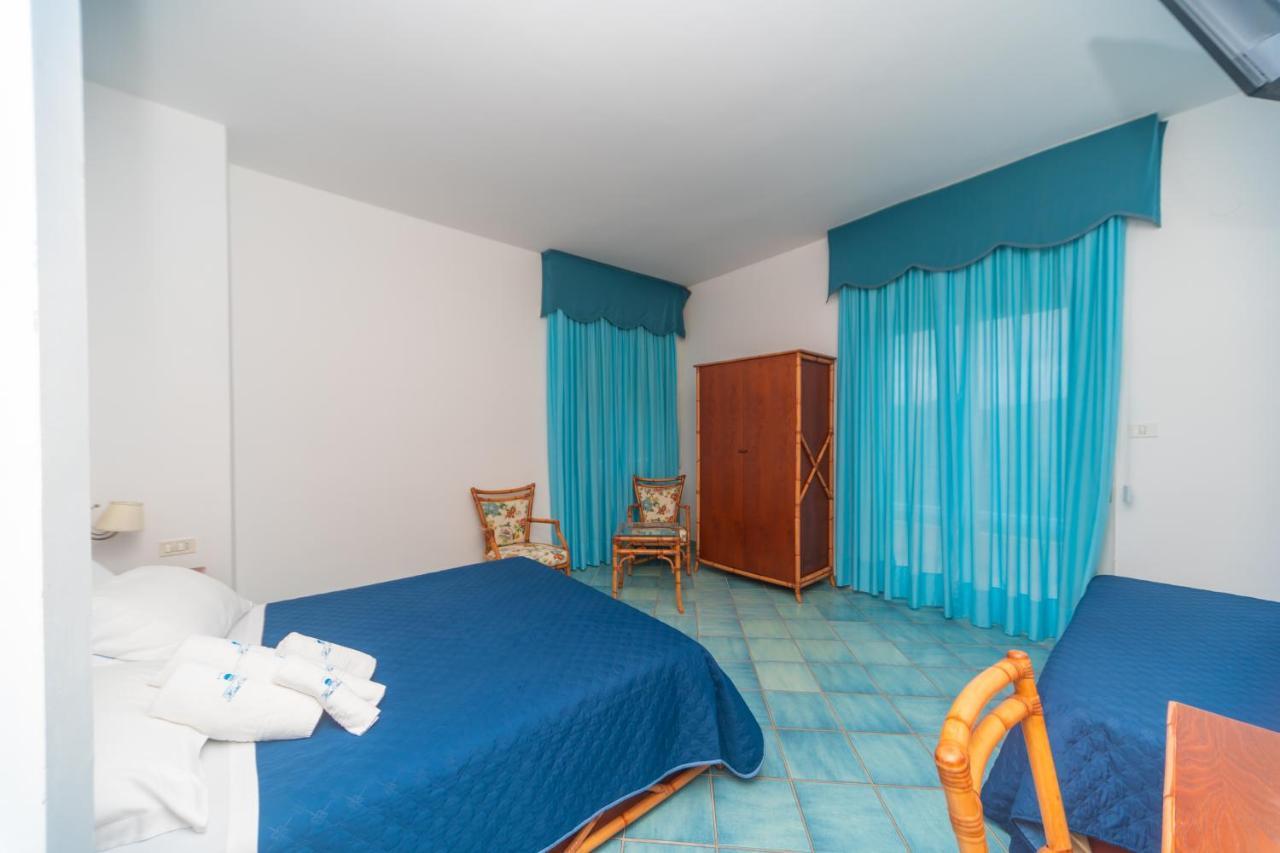 Hotel America Marina di Camerota Zewnętrze zdjęcie