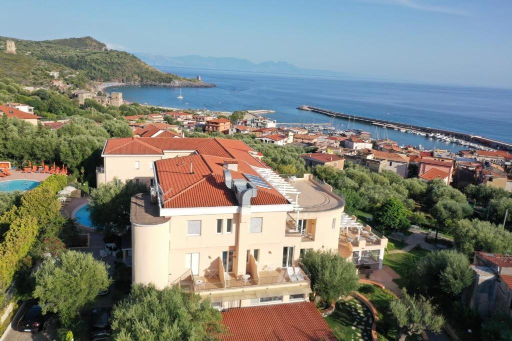 Hotel America Marina di Camerota Zewnętrze zdjęcie