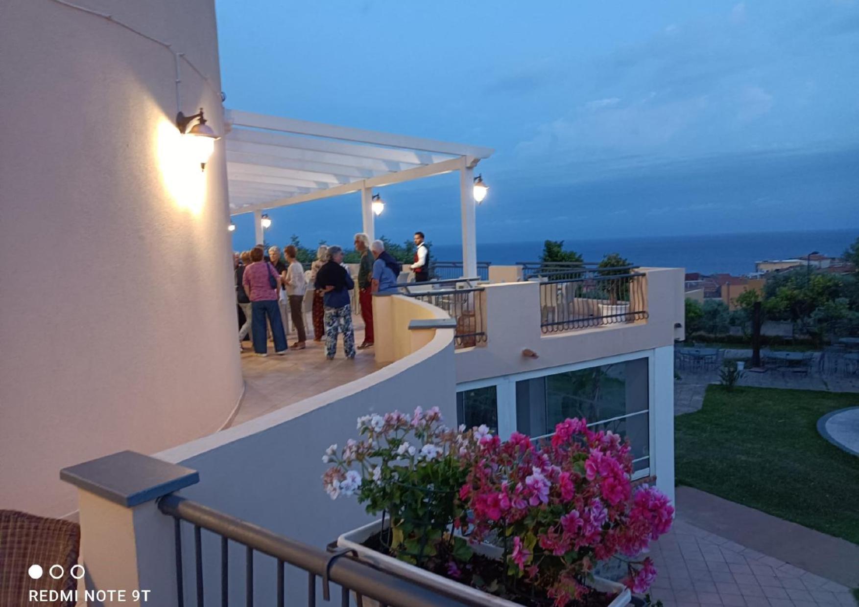 Hotel America Marina di Camerota Zewnętrze zdjęcie