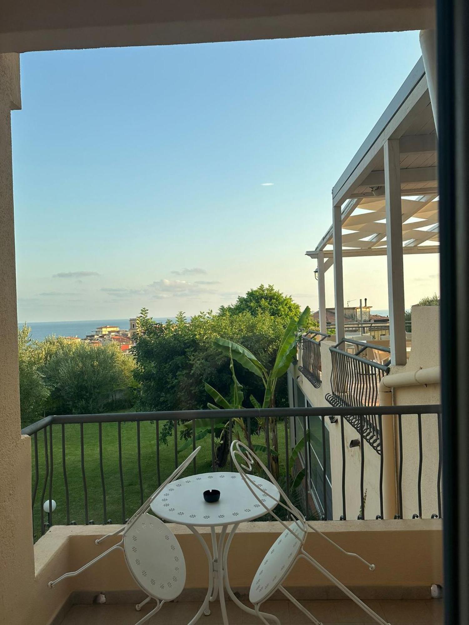 Hotel America Marina di Camerota Zewnętrze zdjęcie