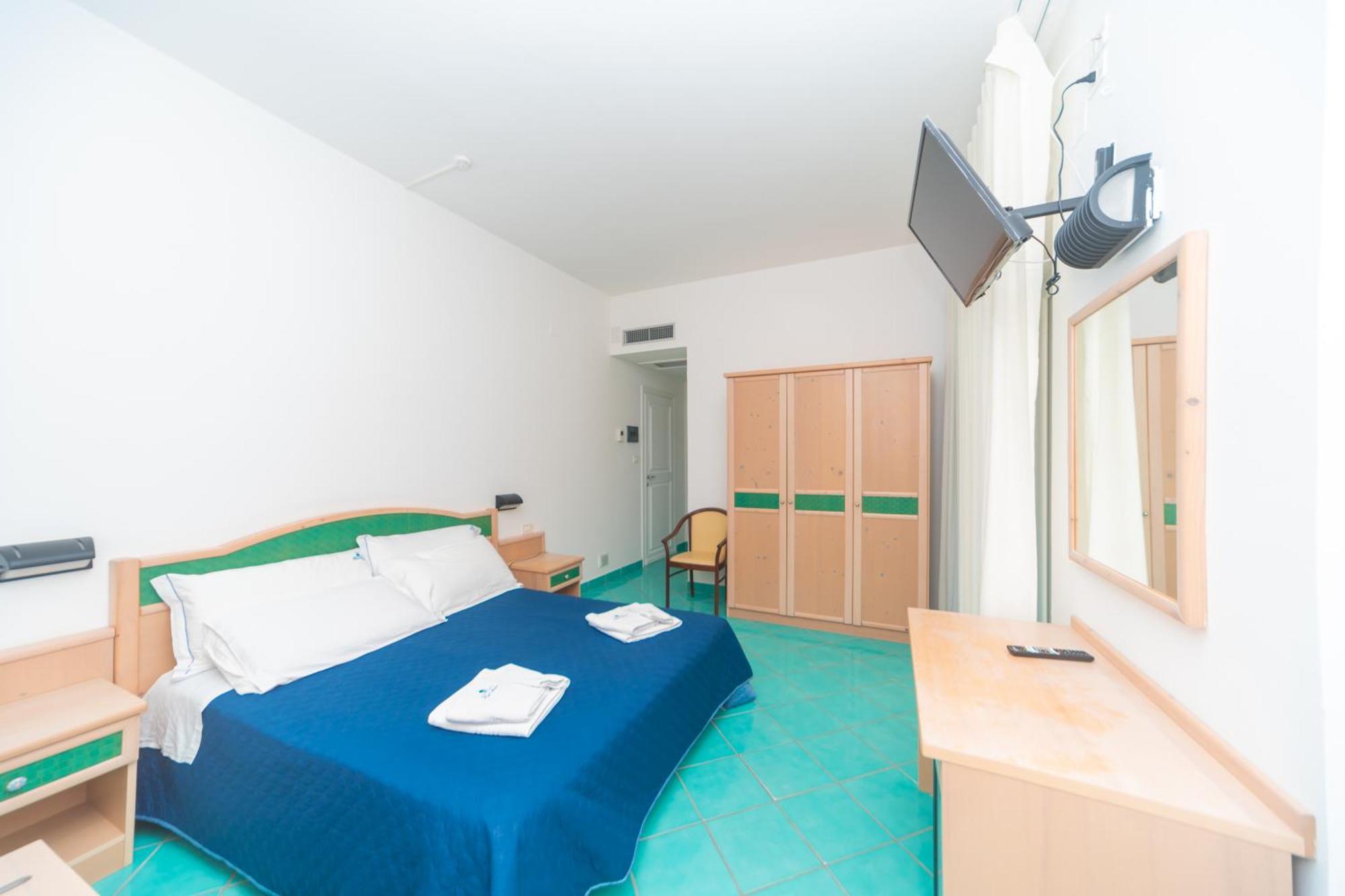 Hotel America Marina di Camerota Zewnętrze zdjęcie