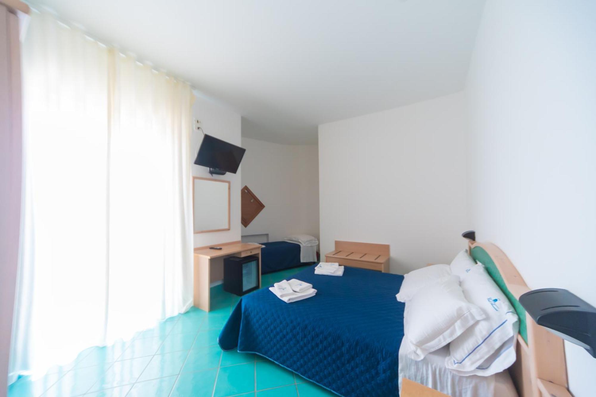 Hotel America Marina di Camerota Zewnętrze zdjęcie